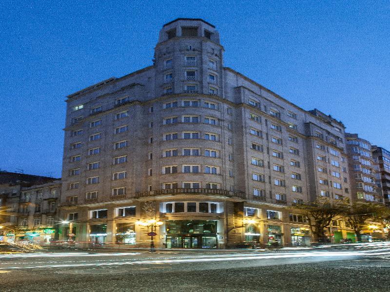 Zenit Vigo Hotel Exterior foto